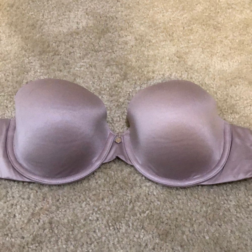 Victoria’s Secret Strapless bra